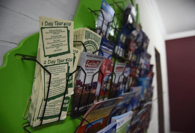 The Emperors Crown Hostel