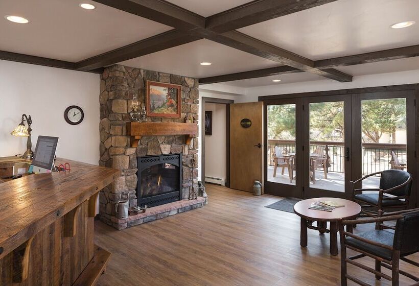 The Landing At Estes Park