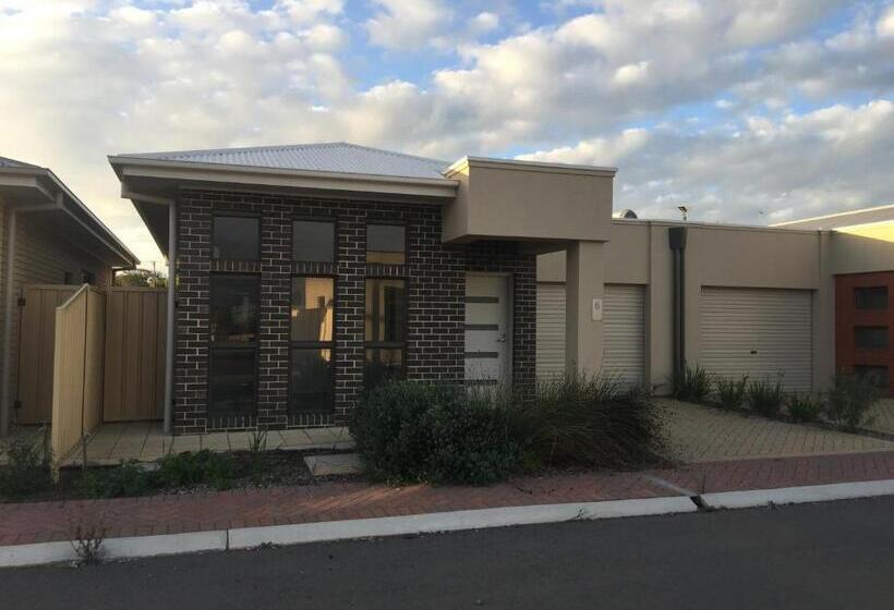 Villas On The Bay Kingscote