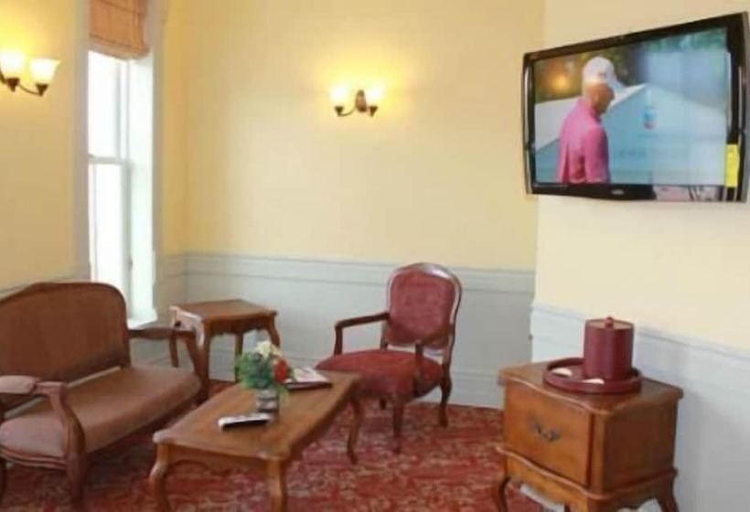 Windsor Hotel & Restaurant