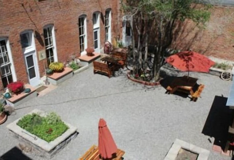 Windsor Hotel & Restaurant