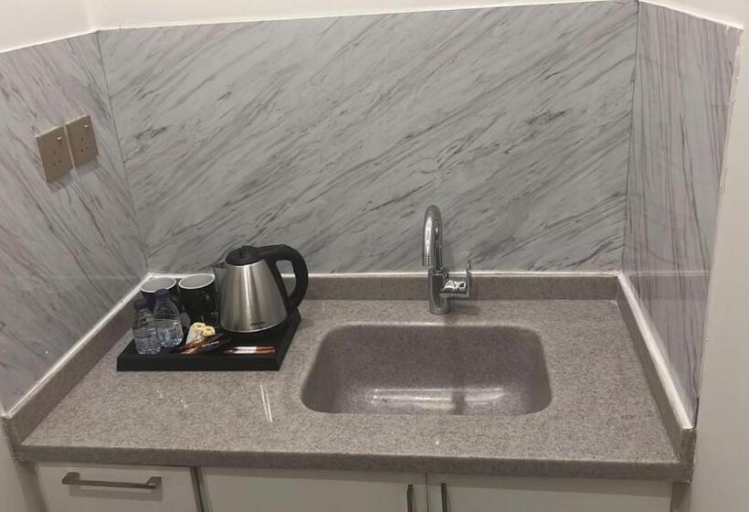 شقق ابراج الثريا للشقق المخدومة