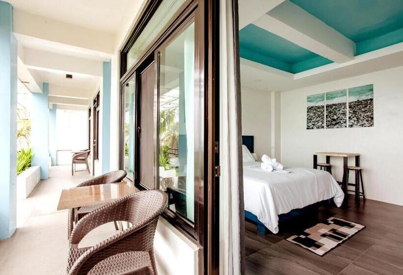 הוסטל Casa Noah