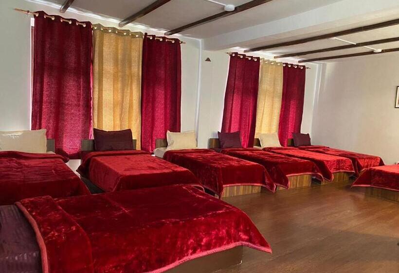 فندق صغير Kyelang Times