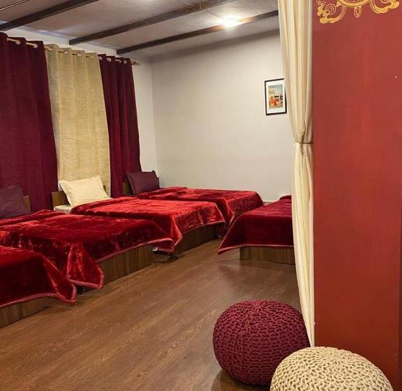 فندق صغير Kyelang Times