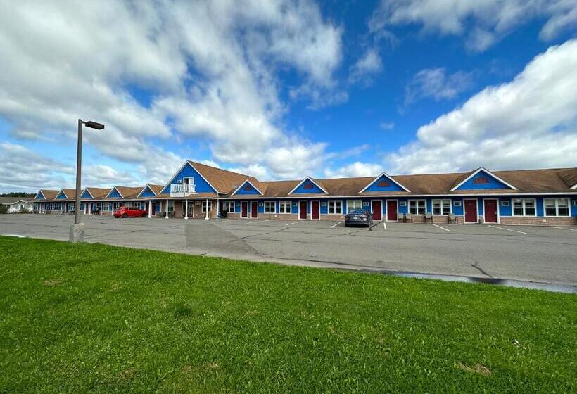호스텔 Travellers Inn Fredericton Nb