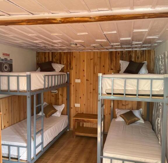 הוסטל Wake In Himalayas