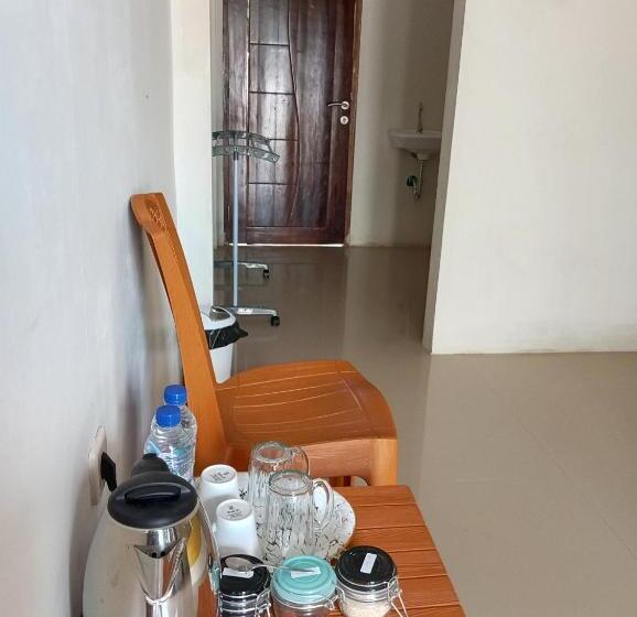 Общежитие Wl Guesthouse