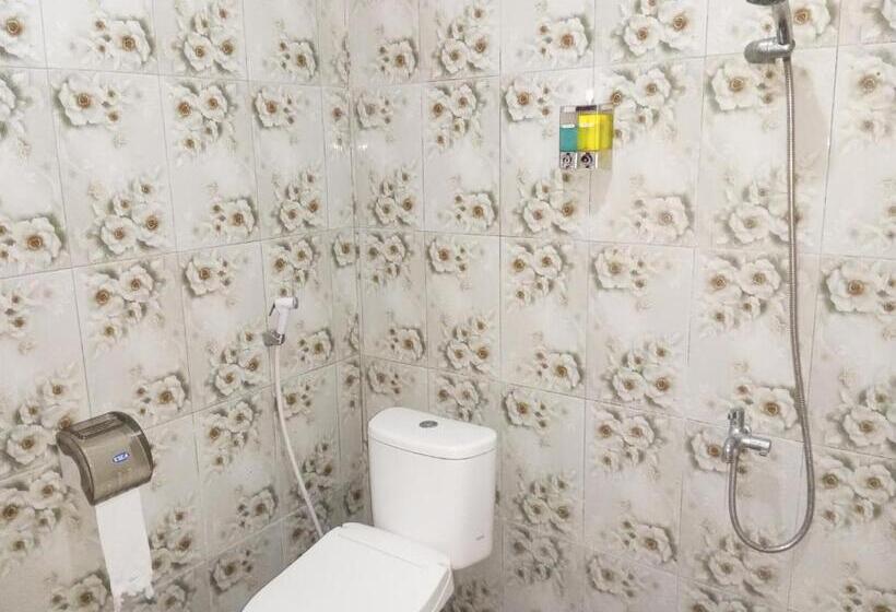 Общежитие Wl Guesthouse