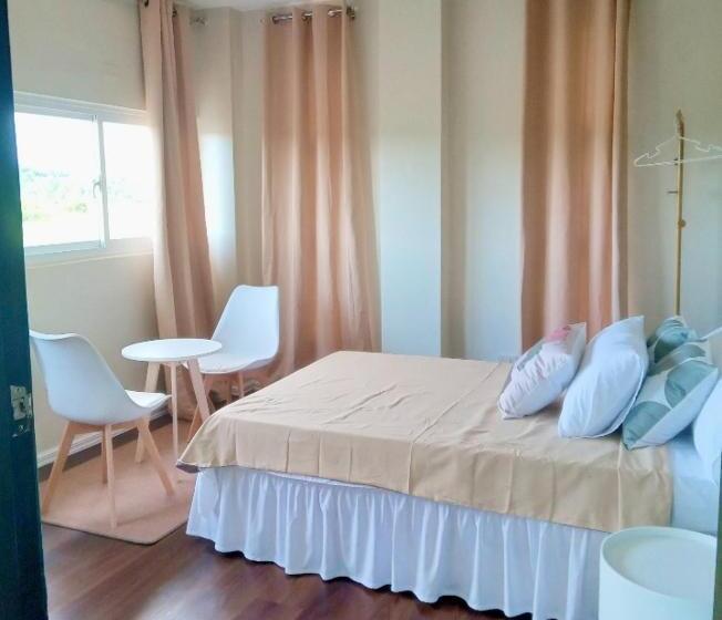 تختخواب و صبحانه A And G Lodge