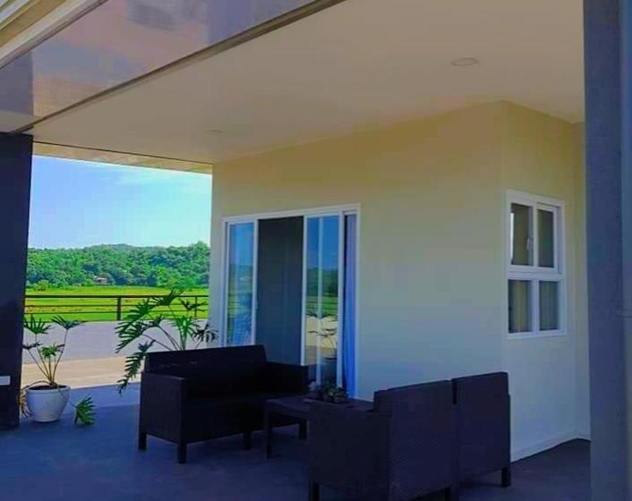 تختخواب و صبحانه A And G Lodge