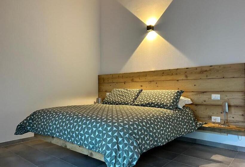 مبيت وإفطار Al Borgo Camere E Colazione