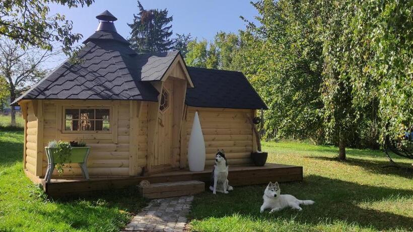 Bed and Breakfast Au Verger Des Louves