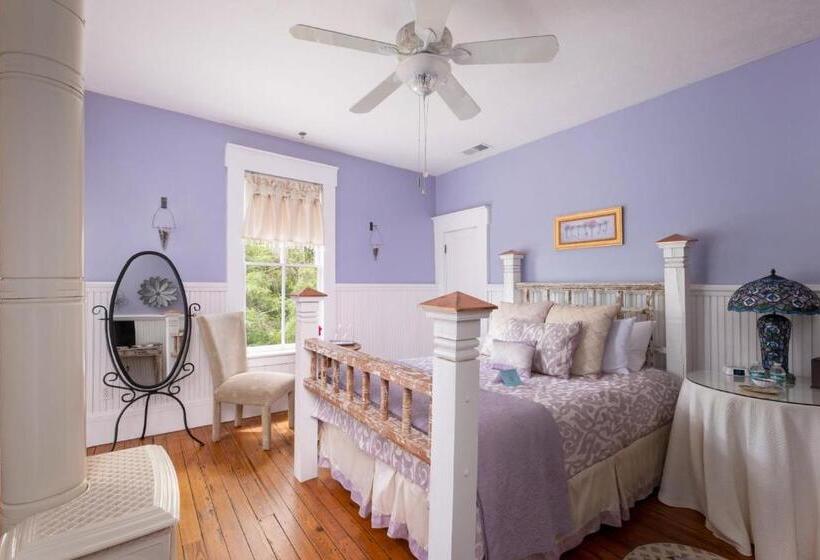 مبيت وإفطار Chestnut Suite