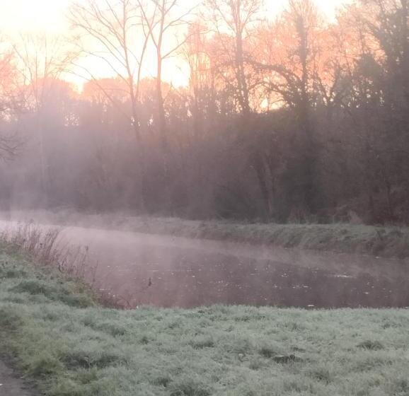 مبيت وإفطار Ecluse De L Ile