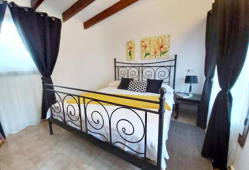 ベッドアンドブレックファースト Entre Mar Y Montaña