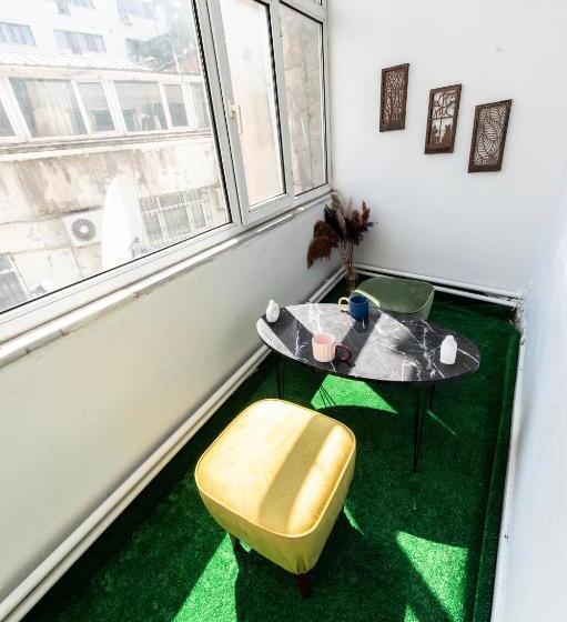 ベッドアンドブレックファースト Kadıköy ün Merkezinde Oda