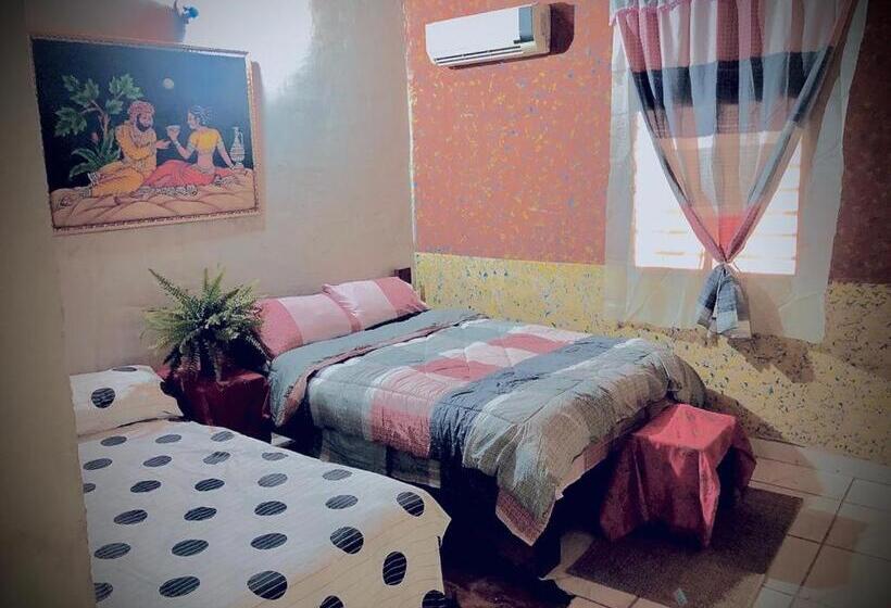 ベッドアンドブレックファースト La Escala Aeropuerto