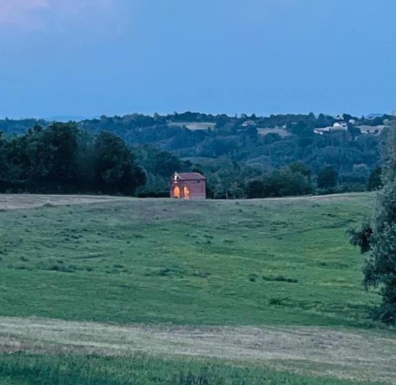 مبيت وإفطار La Valle Incantata