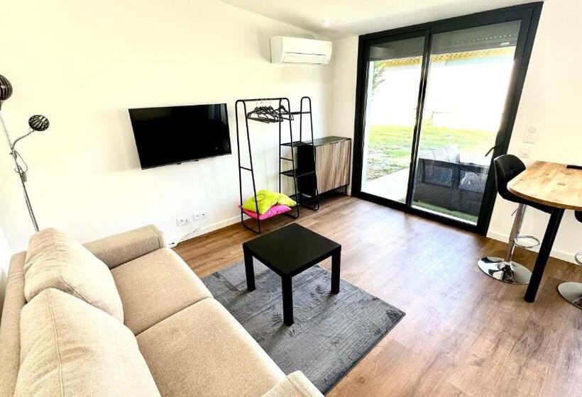 مبيت وإفطار Le Petit Fresquounet