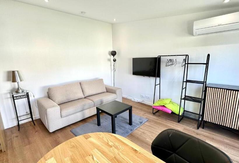 مبيت وإفطار Le Petit Fresquounet