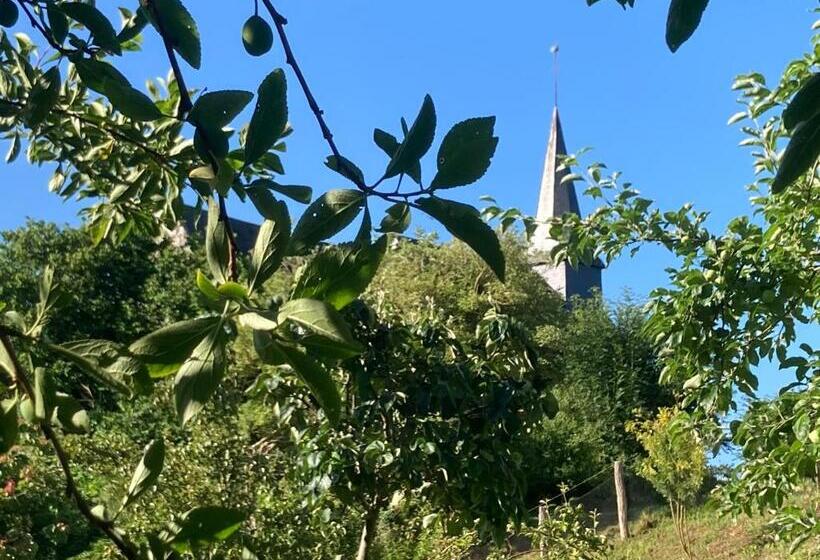 ベッドアンドブレックファースト Les Herbes Flottantes