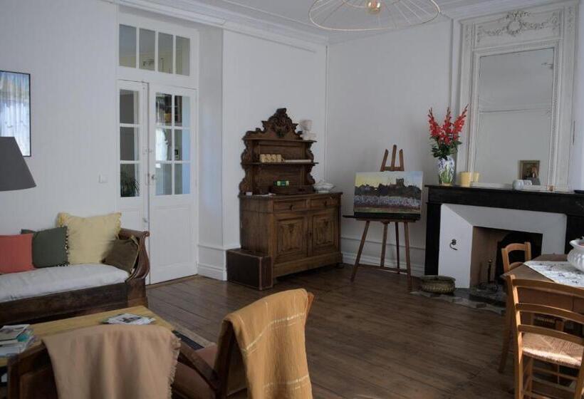 민박 Logis De Fornel