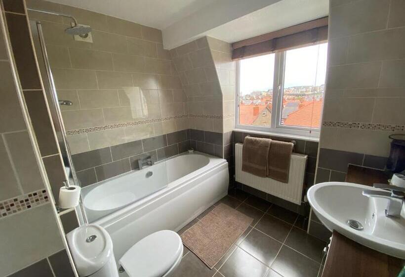 Bed and Breakfast Njord House