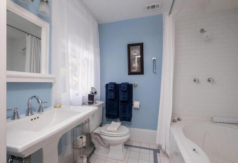 مبيت وإفطار Savannah Suite