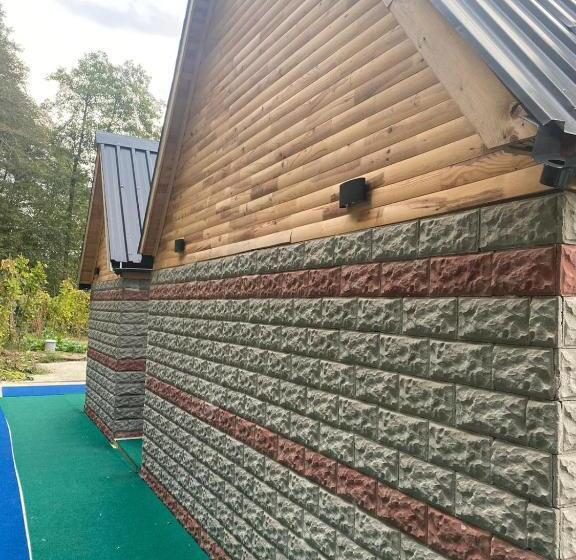 ベッドアンドブレックファースト Shatobungalov Suit