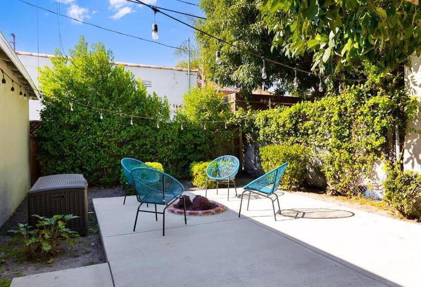 مبيت وإفطار Sunny Studio Near Culver City