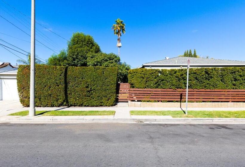 مبيت وإفطار Sunny Studio Near Culver City
