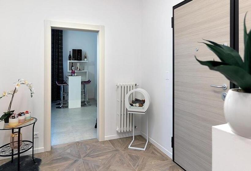 تختخواب و صبحانه Triumvirato Rooms