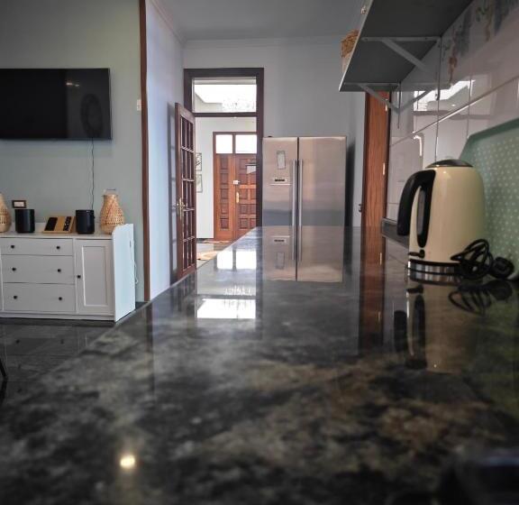 مبيت وإفطار Villa Gonzalez Sea Views