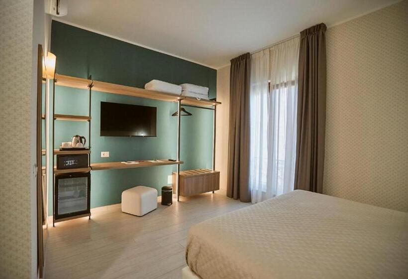 Castrichella Boutique Hotel Rome Airport