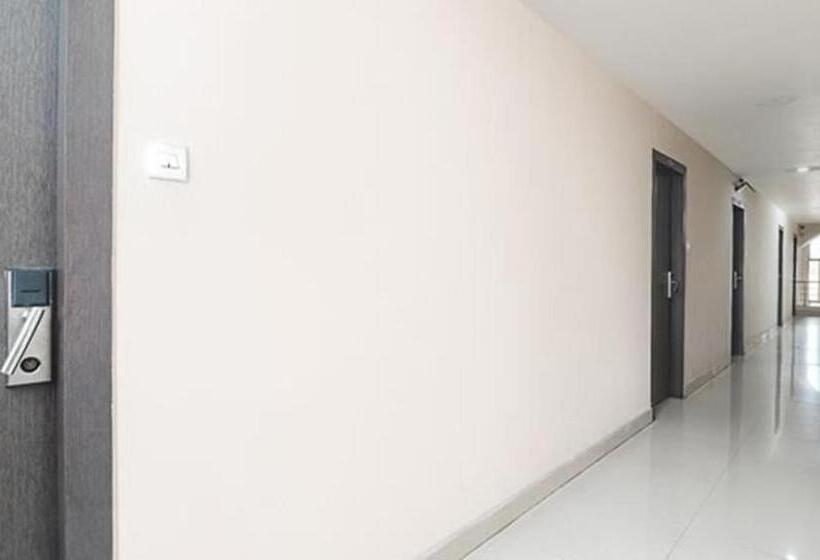 Fabhotel Ak Innotel