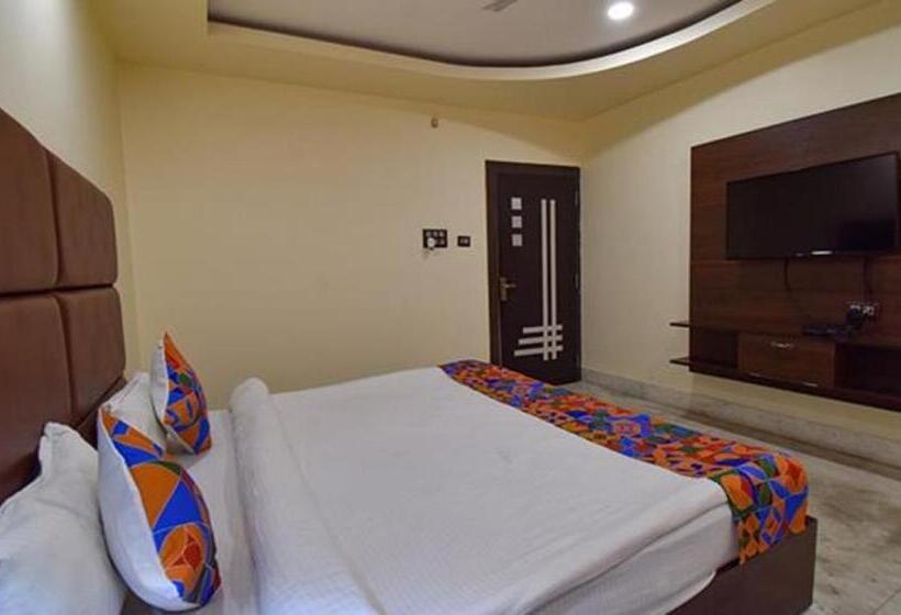 Fabhotel Rr Suites Guwahati