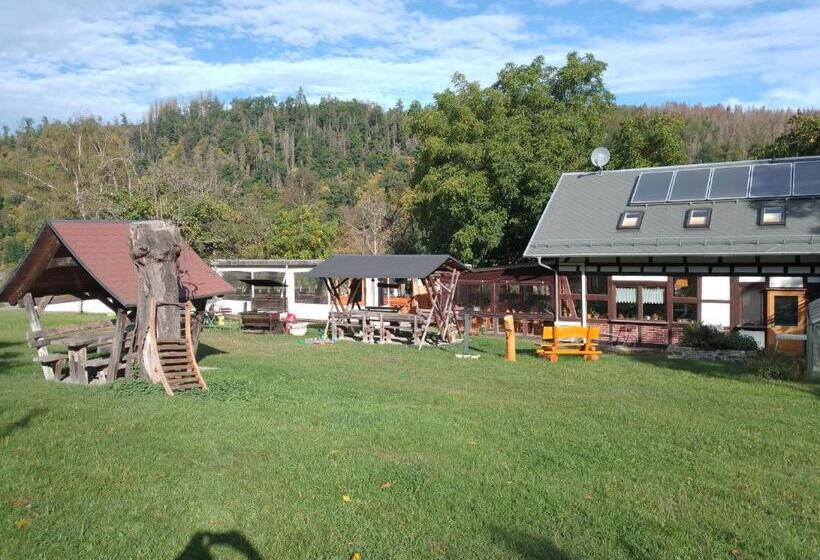 Gaststätte Und Pension Vorwerk Altenroth