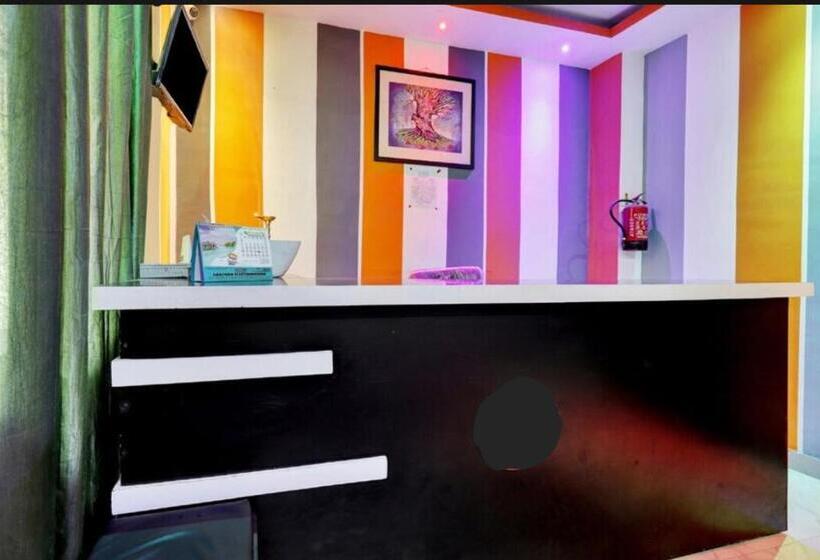 هتل Ab S Homestay