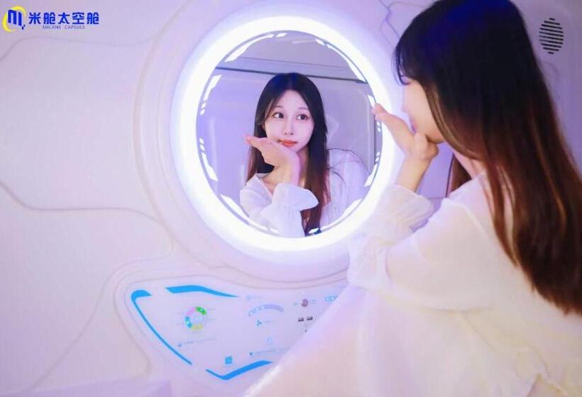 هتل کپسول Panda Victor Space Capsule Hostel Neo Nomad