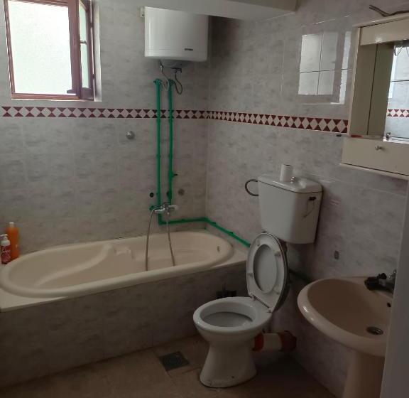 هتل کپسول Panda Victor Space Capsule Hostel Neo Nomad