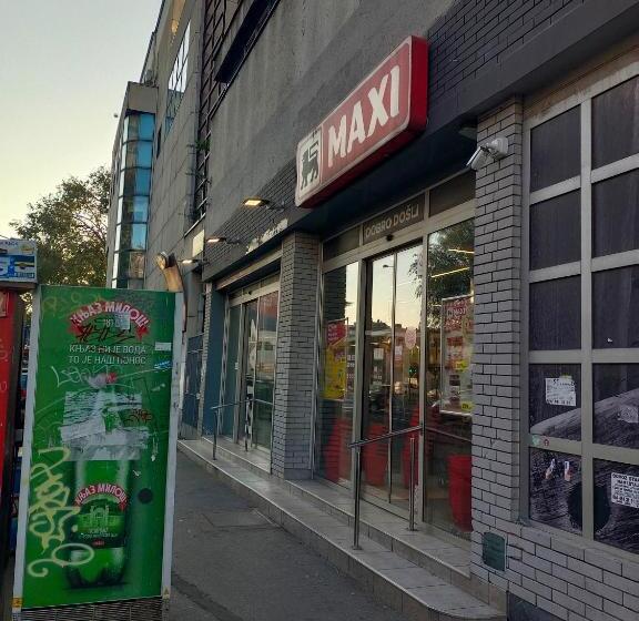 هتل کپسول Panda Victor Space Capsule Hostel Neo Nomad