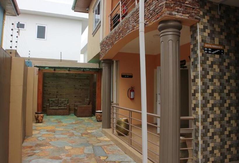 ホテル Crystal Premier