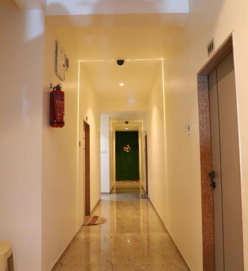 בית מלון כפרי Dnyanprabha Executive