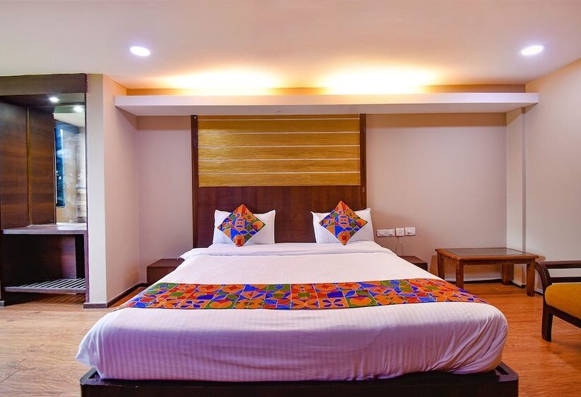 Hotel Fabexpress Ocean Residency, Colva