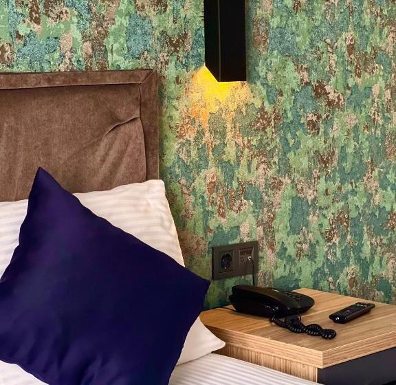 ホテル Güneşli̇ Ai̇rport Sui̇te