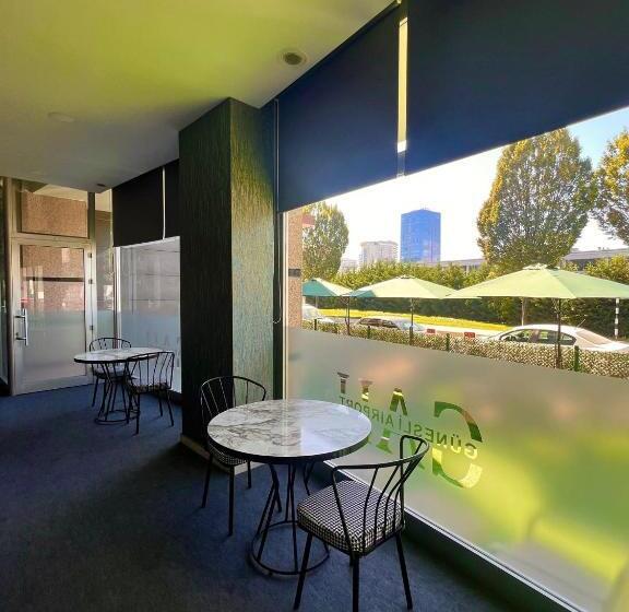 ホテル Güneşli̇ Ai̇rport Sui̇te