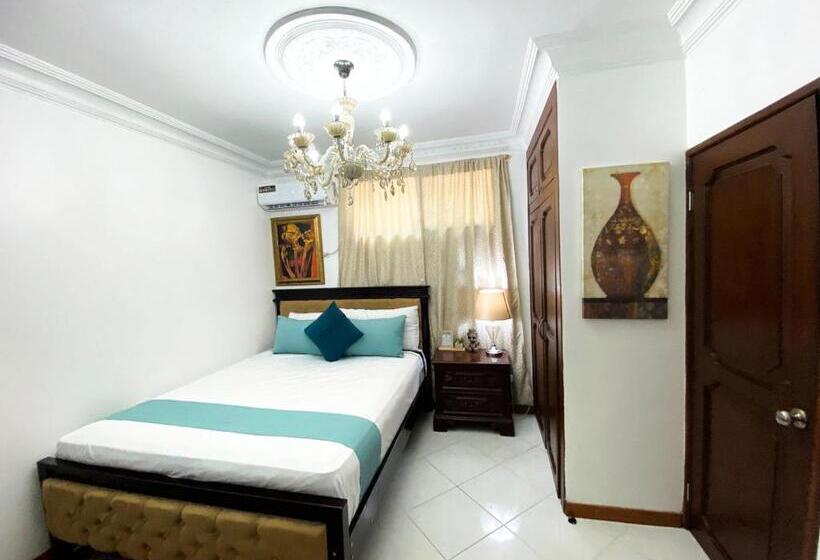 فندق Habitación A Cinco Minutos Del Aeropuerto Y Terminal Terrestre