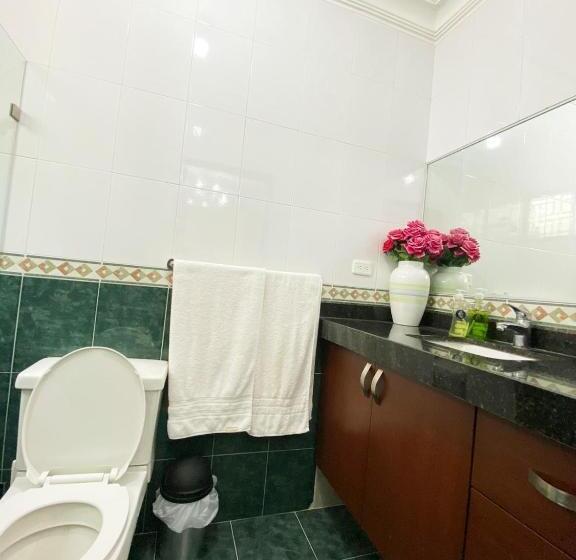 فندق Habitación A Cinco Minutos Del Aeropuerto Y Terminal Terrestre