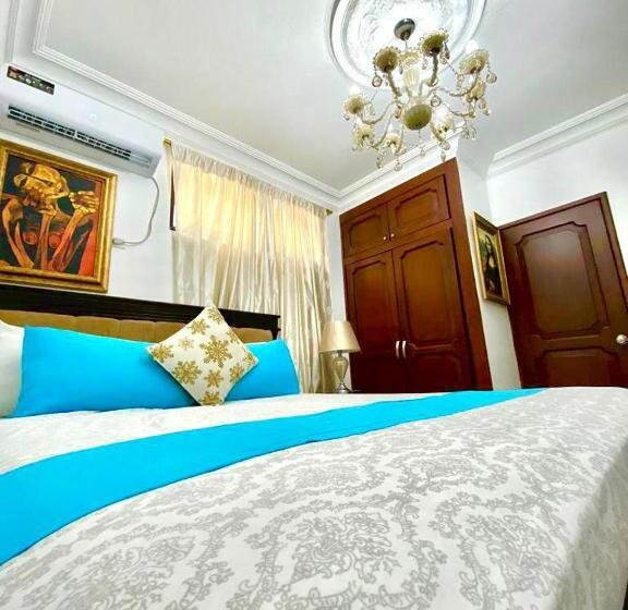 فندق Habitación A Cinco Minutos Del Aeropuerto Y Terminal Terrestre